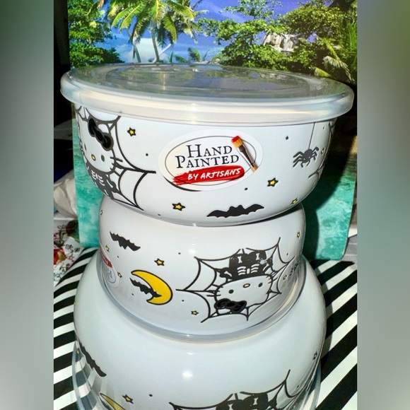NWT 2024 Hello Kitty Halloween 3 Piece Ceramic Food Storage Bowls Container Set - Picture 3 of 14